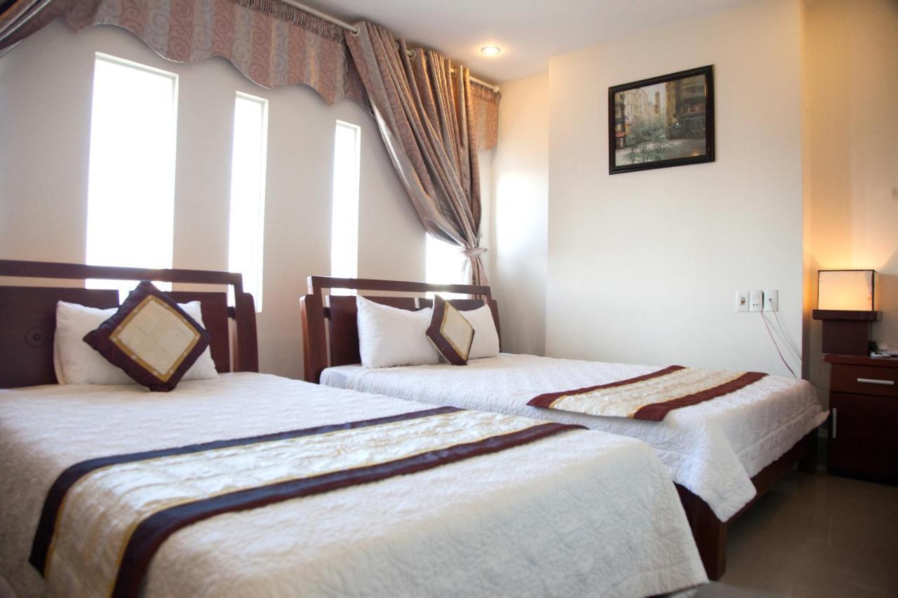 Hoang Thuy Sinh Hotel Da Nang Bagian luar foto